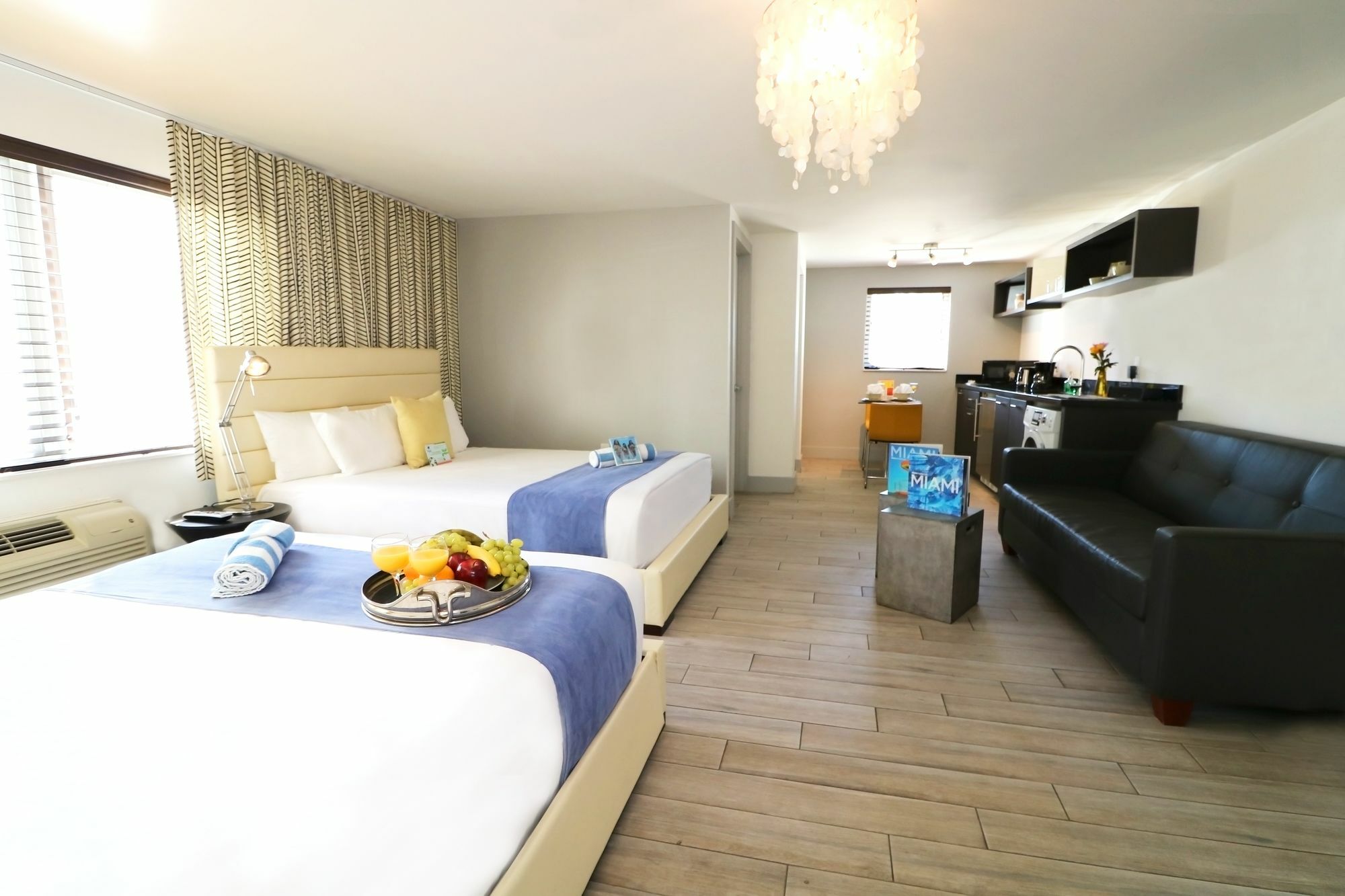 Seaside All Suites Hotel Miami Beach Exterior photo